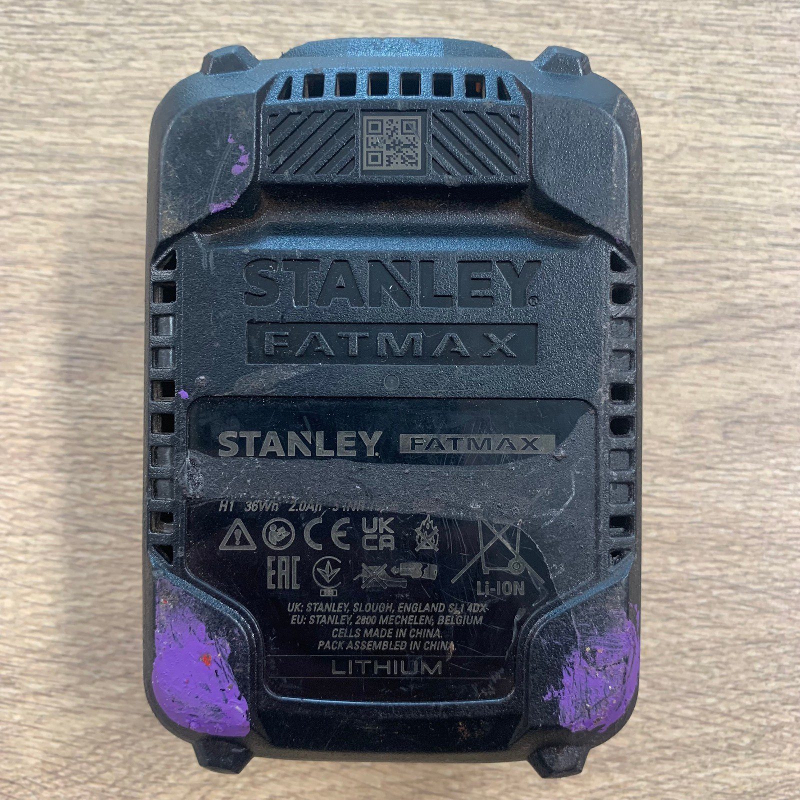 Stanley FatMax V20 18V 2.0Ah 36Wh Lithium Ion Battery SFMCB202 - Used - Image 6