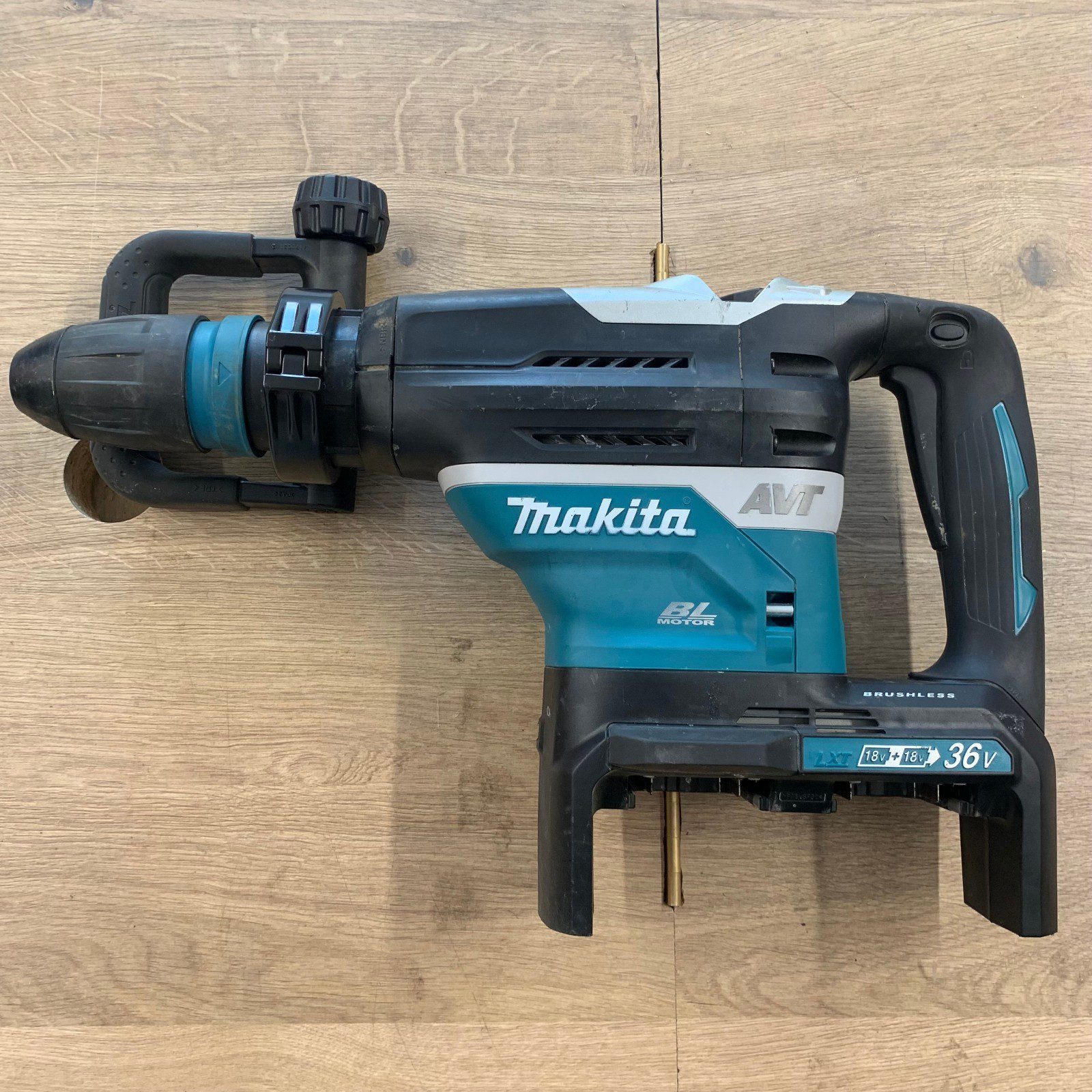 Makita DHR400 36V 40mm SDS Max Brushless Rotary Hammer Drill Body Only - Image 11