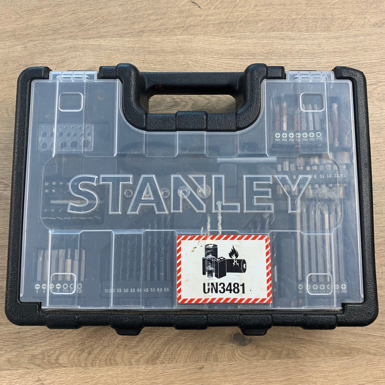 Stanley FatMax SFMCD715 18V Cordless Combi Hammer Drill + Case & Drill Bit Set - Image 2