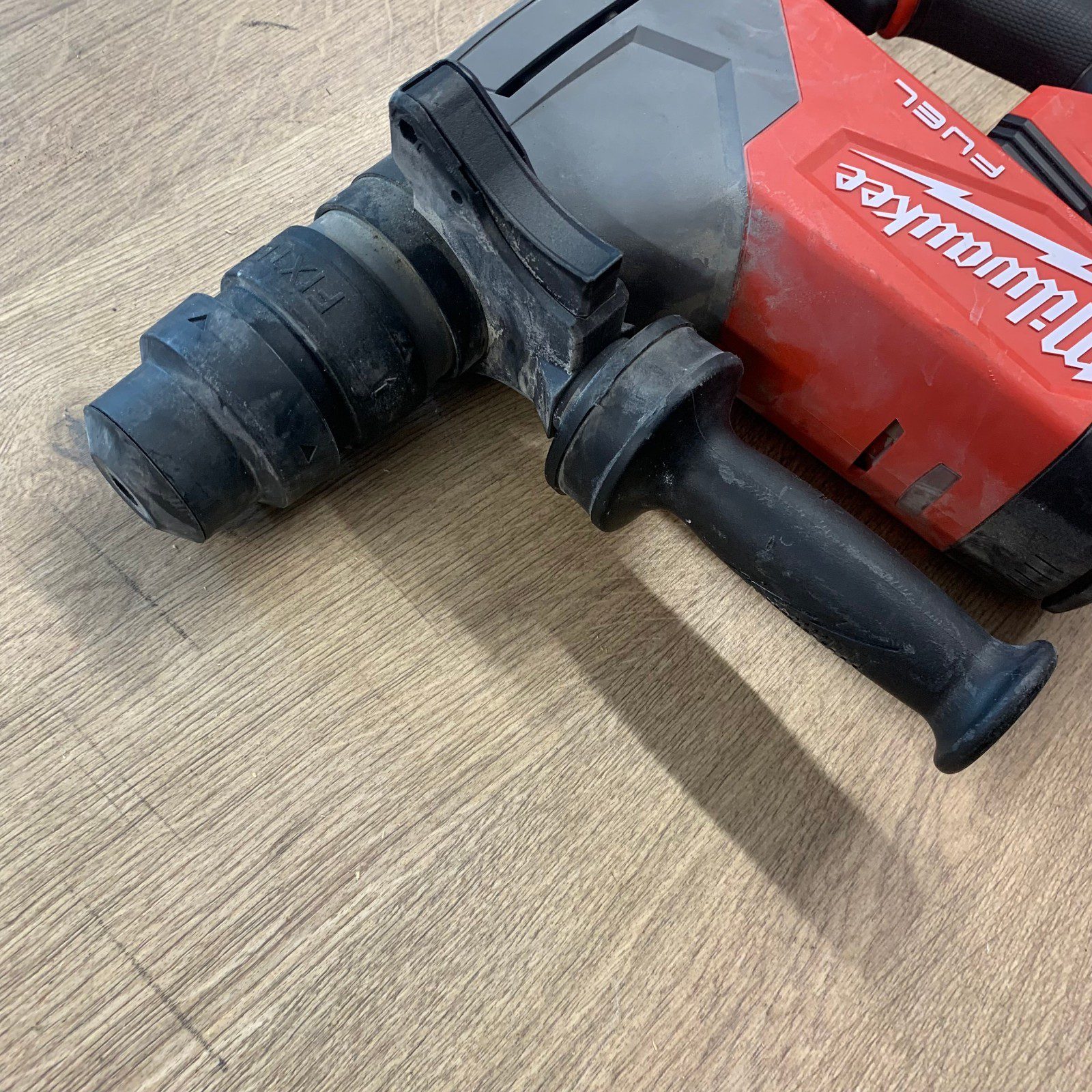 Milwaukee M18 ONEFHPX 18V FUEL 32mm SDS Plus Rotary Hammer Drill with Case - Image 12