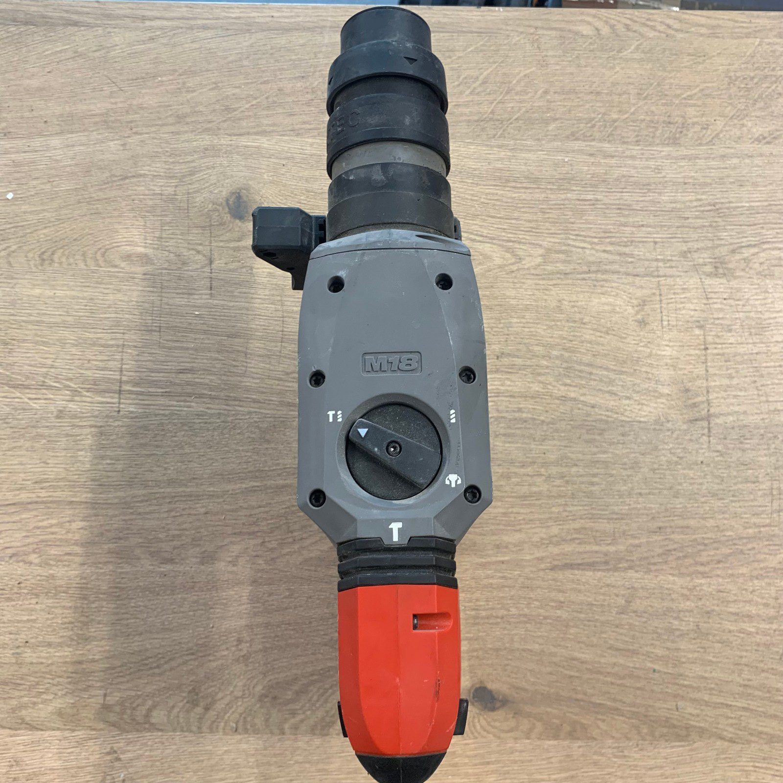 Milwaukee M18 ONEFHPX 18V FUEL 32mm SDS Plus Rotary Hammer Drill with Case - Image 20
