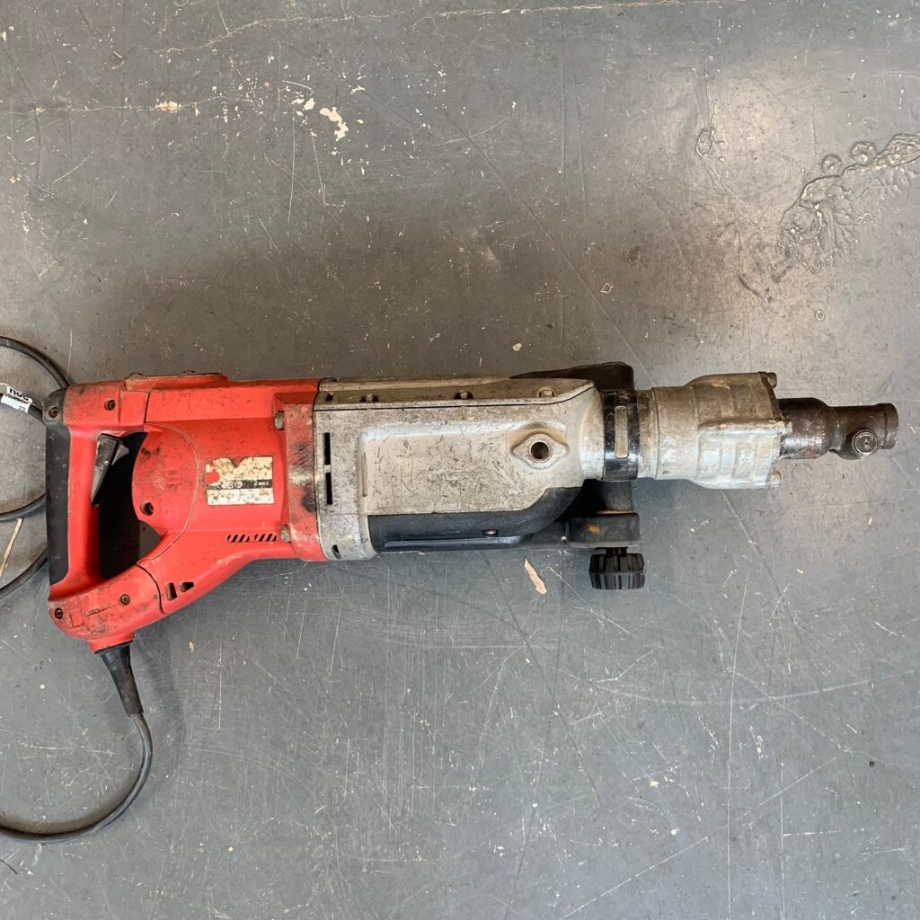 Milwaukee K 900 K 110V 1600W 21mm K-Hex Demolition Breaker Hammer + Case