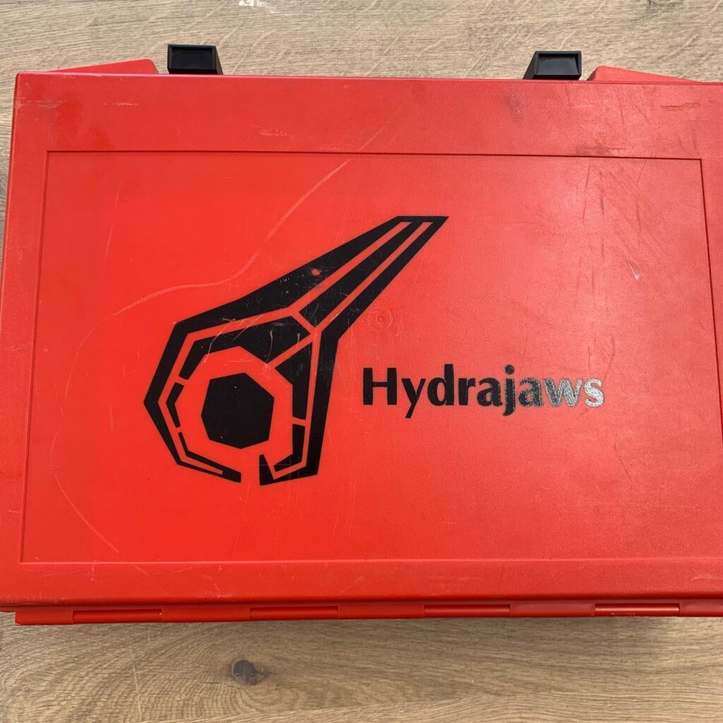 Hydrajaws Model 2000 Hydraulic Pull Tester Anchor Tester Kit 25kN Case Gauges