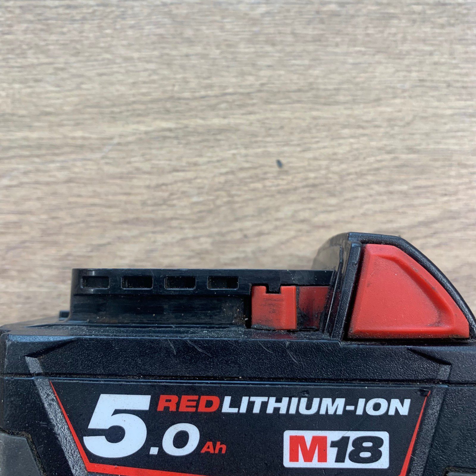 Milwaukee M18 18V 5.0Ah RedLithium-Ion Battery Pack Used - Image 3