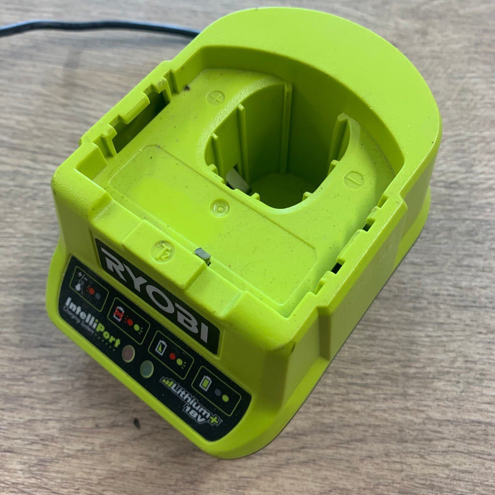 Ryobi RC18120 18V Lithium+ IntelliPort Battery Charger Excellent Used - Image 9