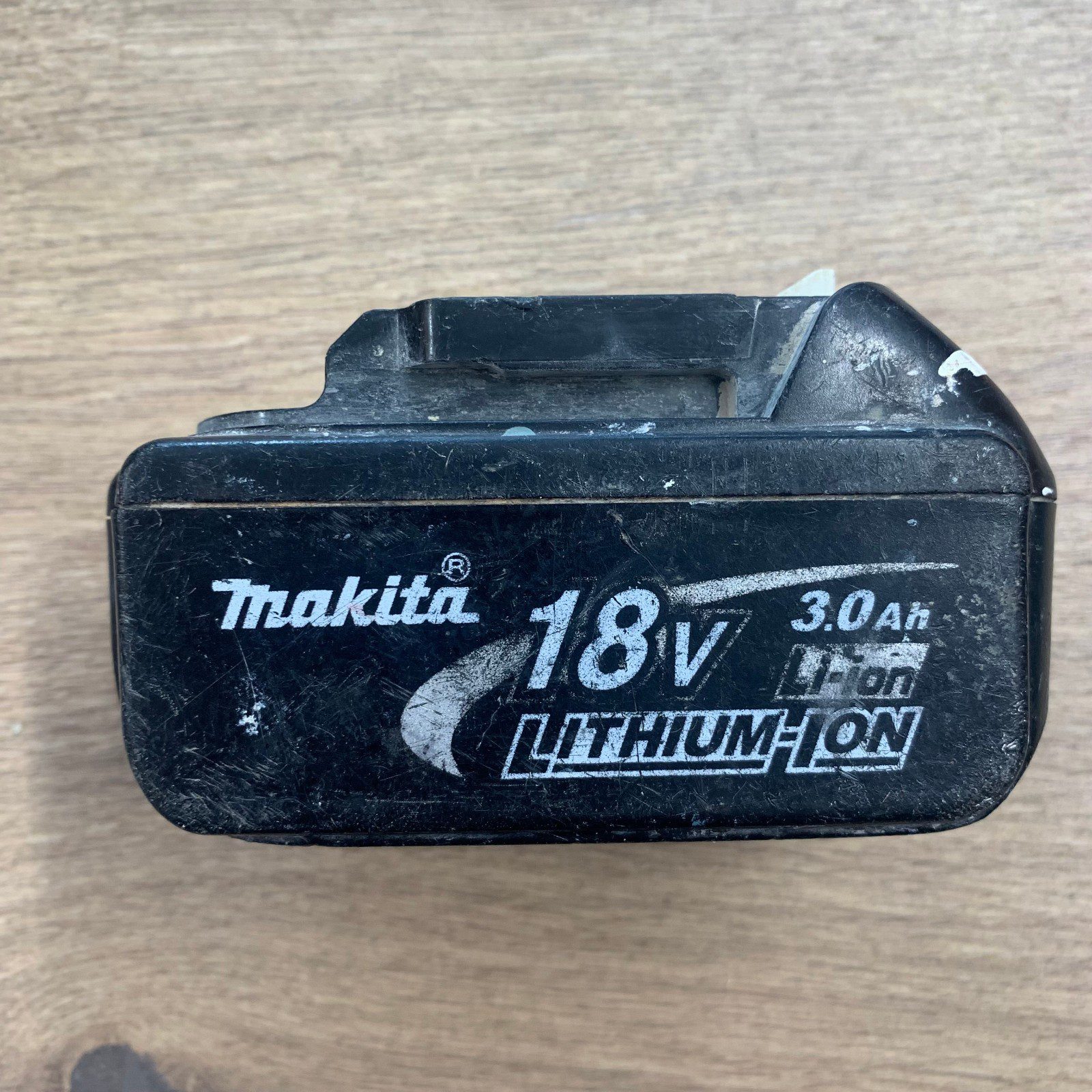 Makita BL1830 18V 3.0Ah 54Wh Li-Ion Battery Pack Used - Image 1