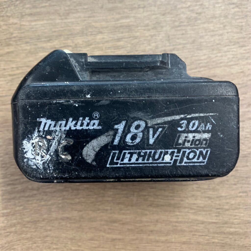 Makita BL1830 18V 3.0Ah 54Wh Li-Ion Battery Pack Used
