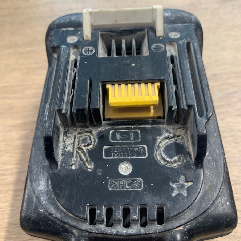 Makita BL1830 18V 3.0Ah 54Wh Li-Ion Battery Pack Used