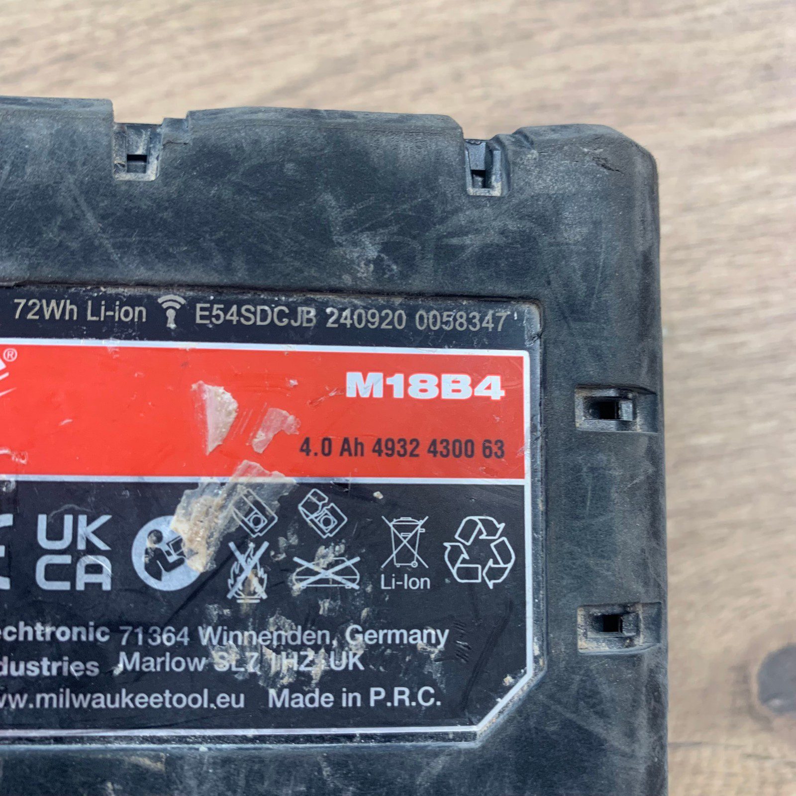 Milwaukee M18B4 4.0 Ah REDLITHIUM Battery Pack - Good Used - Image 7