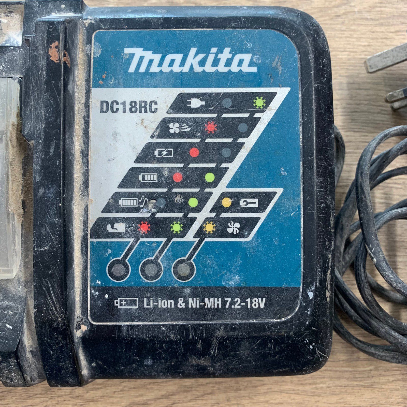 Makita DC18RC 7.2V-18V Li-ion Ni-MH Battery Charger Used - Image 2