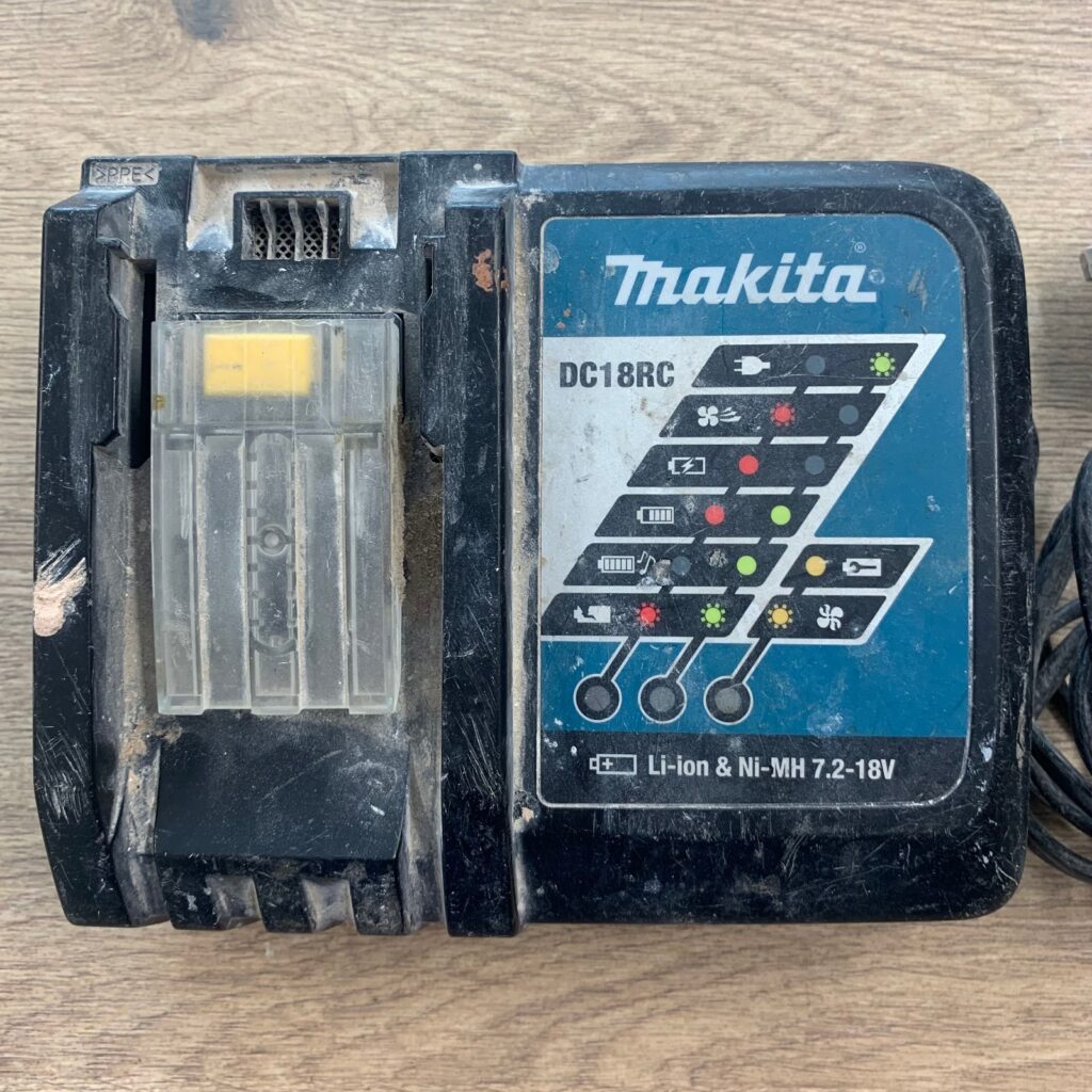 Makita DC18RC 7.2V-18V Li-ion Ni-MH Battery Charger Used