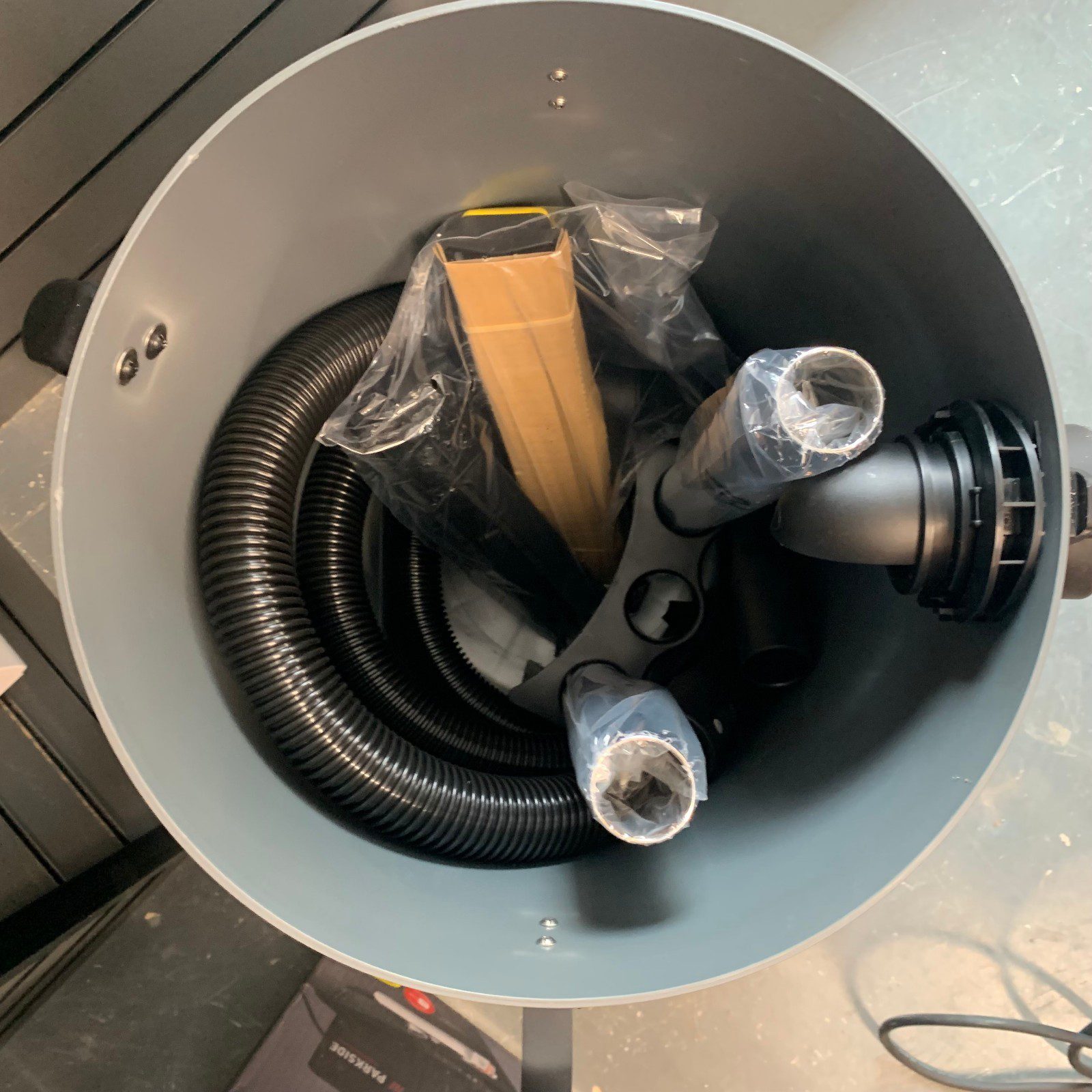 Karcher NT 48/1 110V Wet & Dry Vacuum Cleaner 1050W Accessories Used - Image 8