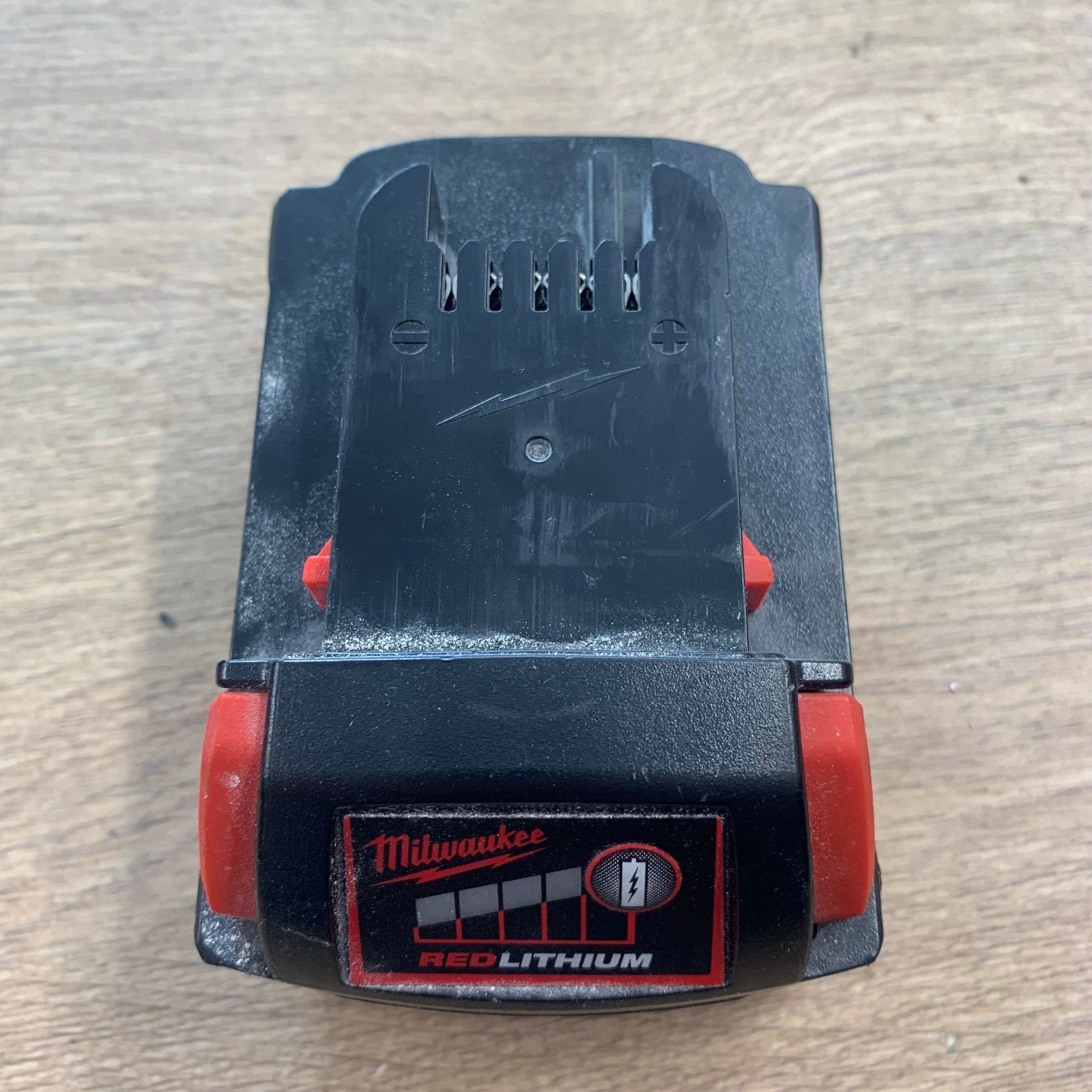 Milwaukee M18B5 18V 5.0Ah RedLithium Battery Genuine Used - Image 8