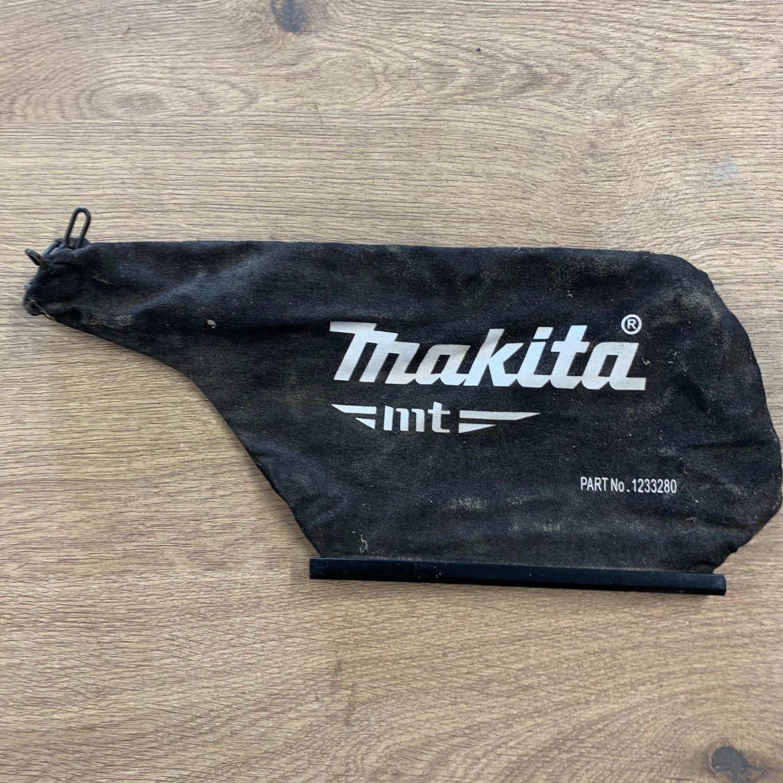 Makita M9400 100mm 230-240V Belt Sander 940W Box Used - Image 12