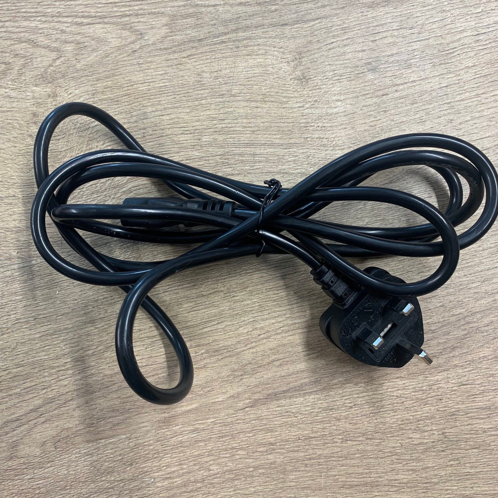 Fluke 9102S Dry-Well Temperature Calibrator 100-240V Used - Image 11