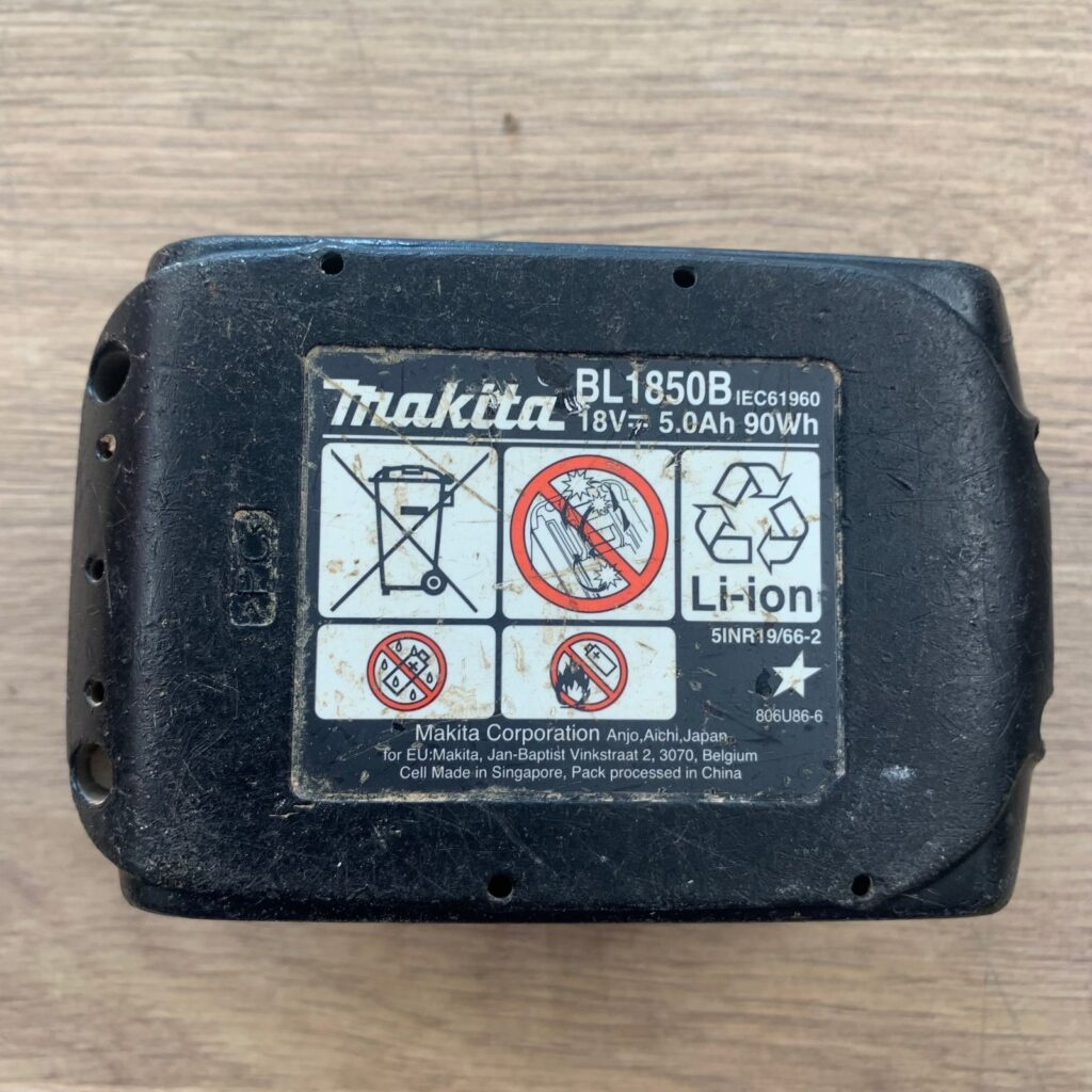 Makita BL1850B 18V 5.0Ah 90Wh Li-Ion Battery Pack Good Used