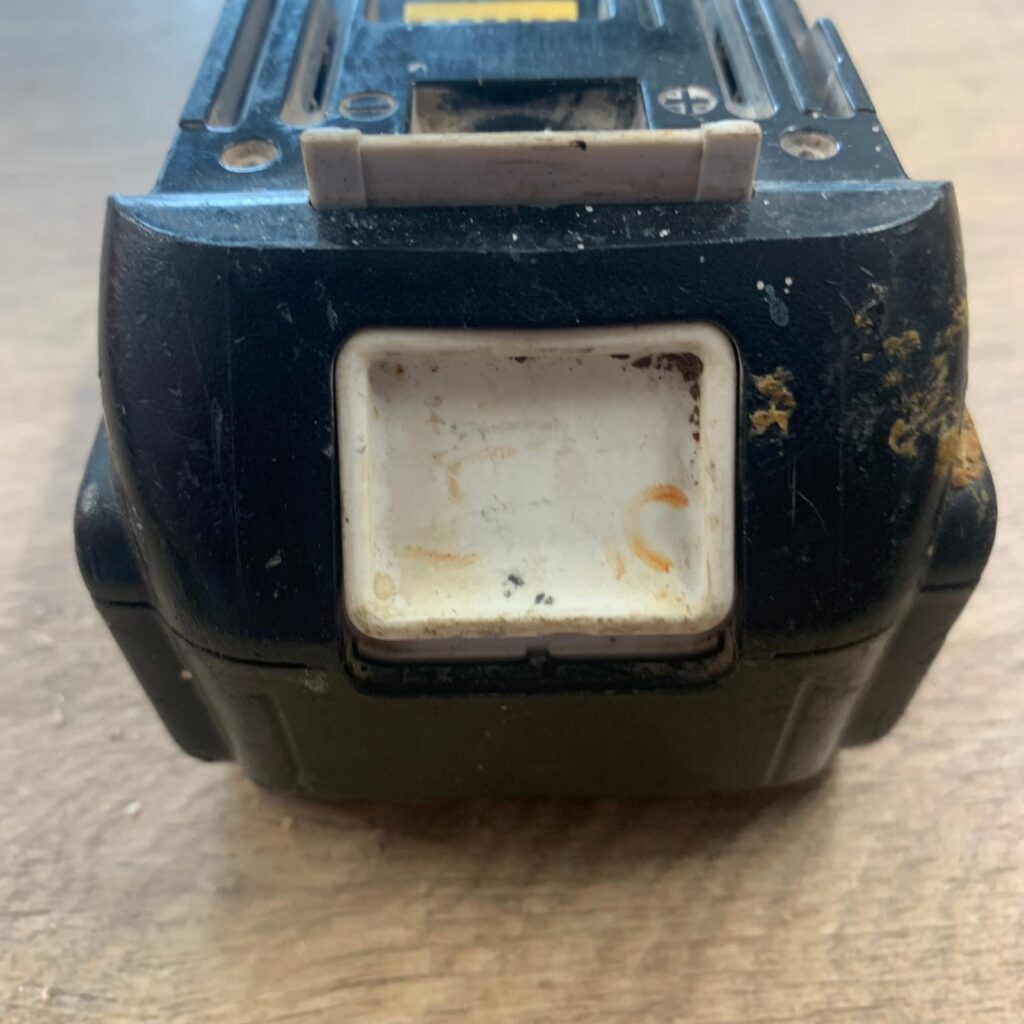 Makita BL1850B 18V 5.0Ah 90Wh Li-Ion Battery Pack Used
