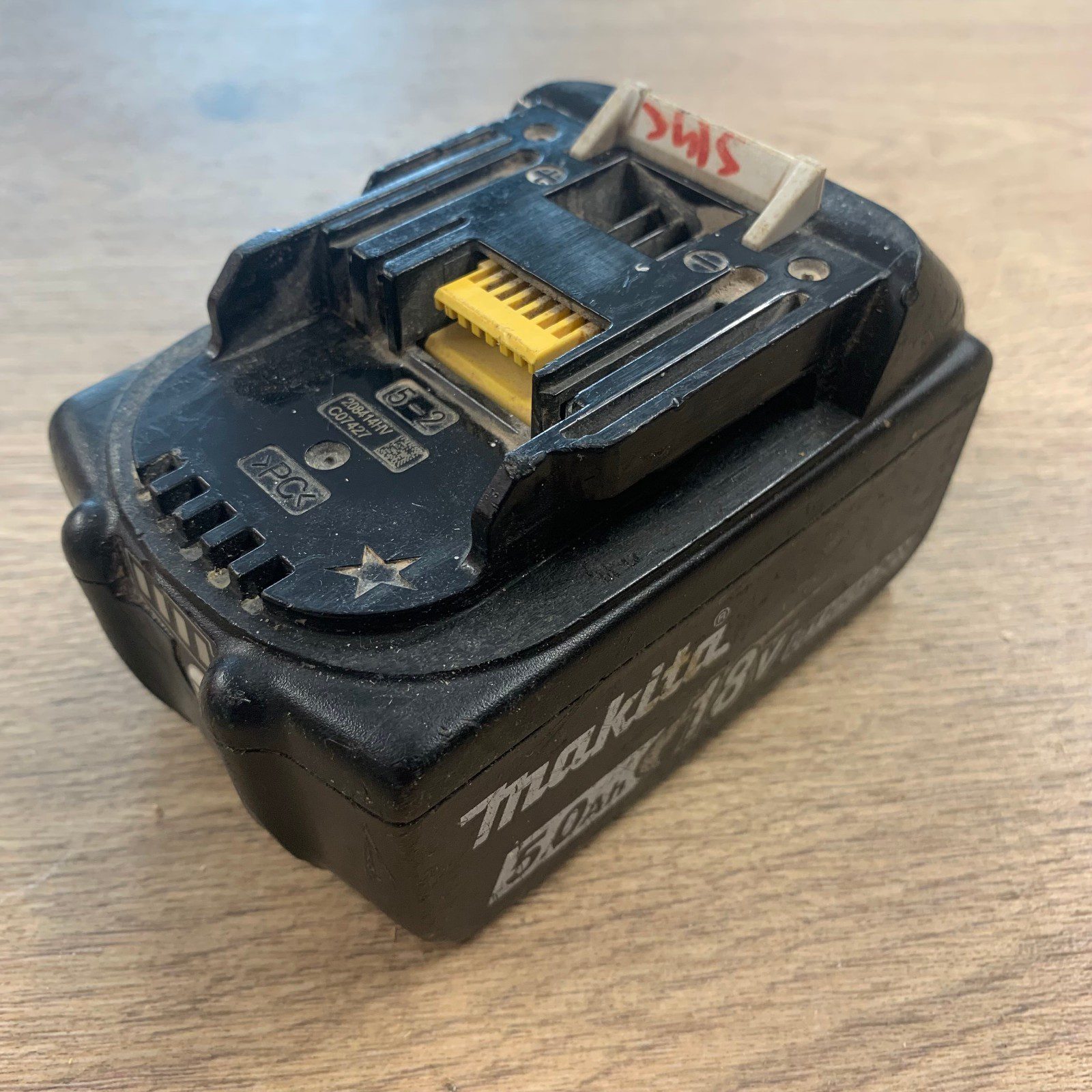 Makita BL1850B 18V 5.0Ah 90Wh Li-Ion Battery Pack Used - Image 12