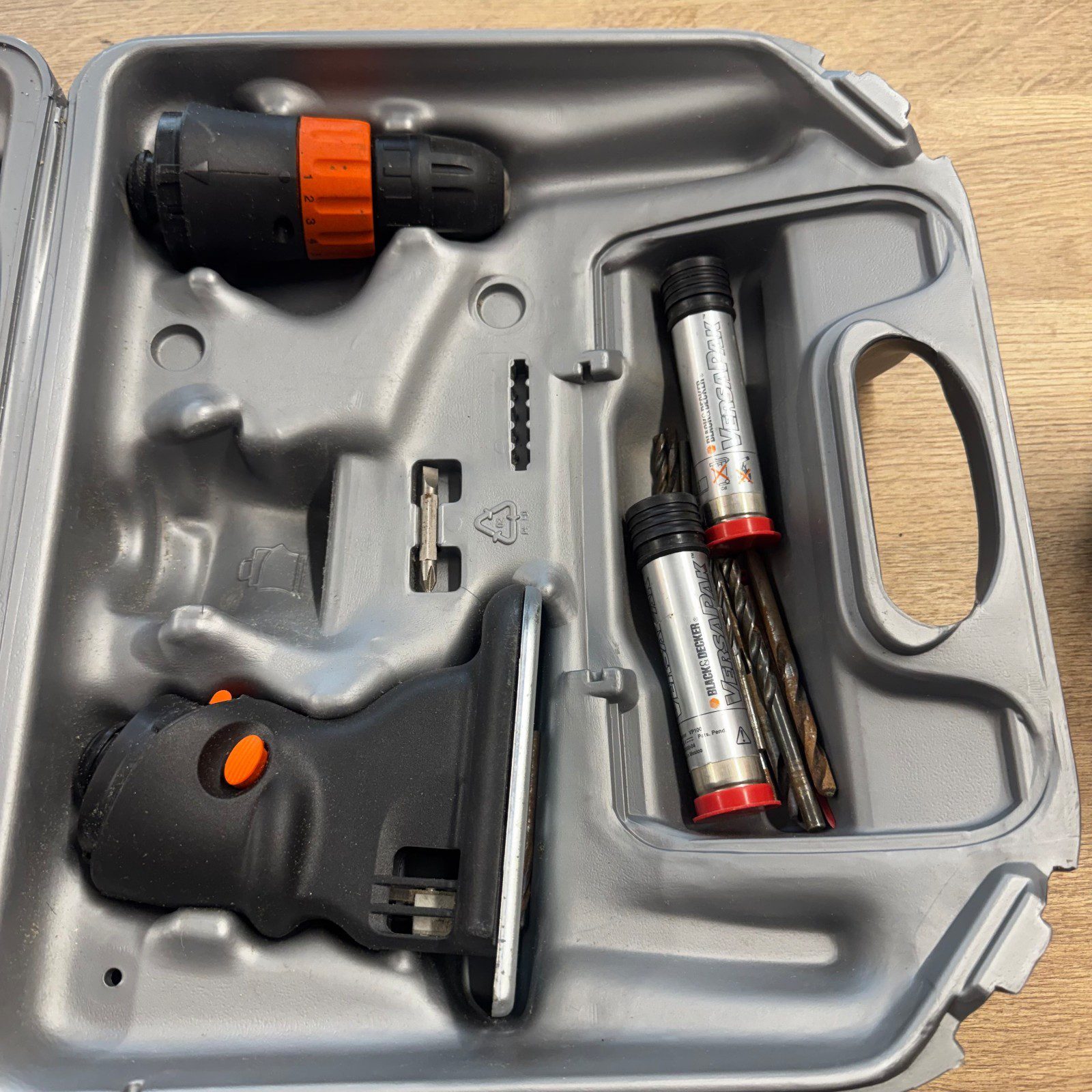 Black & Decker Quattro VP2000 7.2V Cordless Multi Tool Kit VersaPak Batteries Ca - Image 2