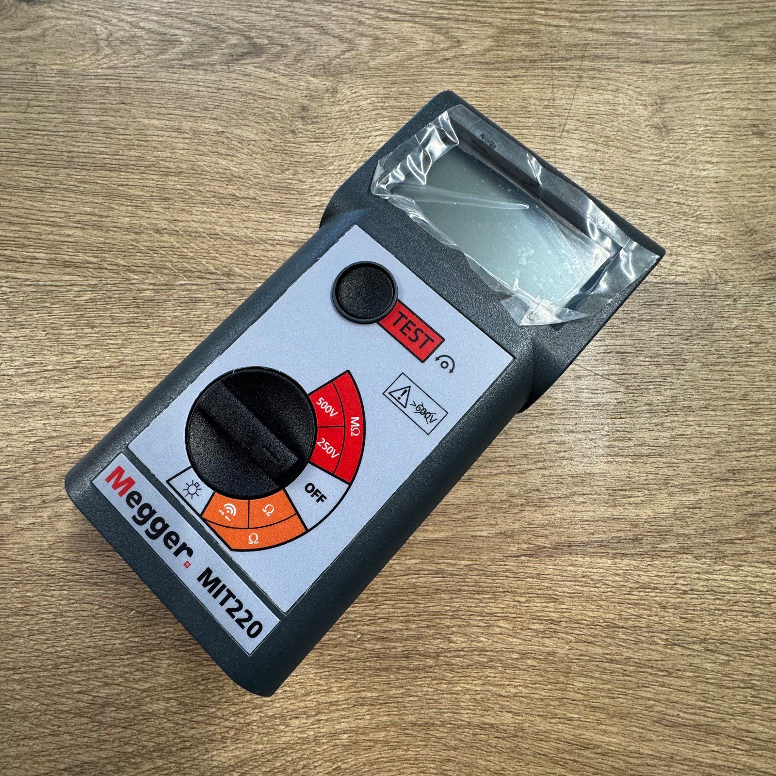 Megger MIT220 250V 500V Insulation Continuity Tester Leads Case - Image 8