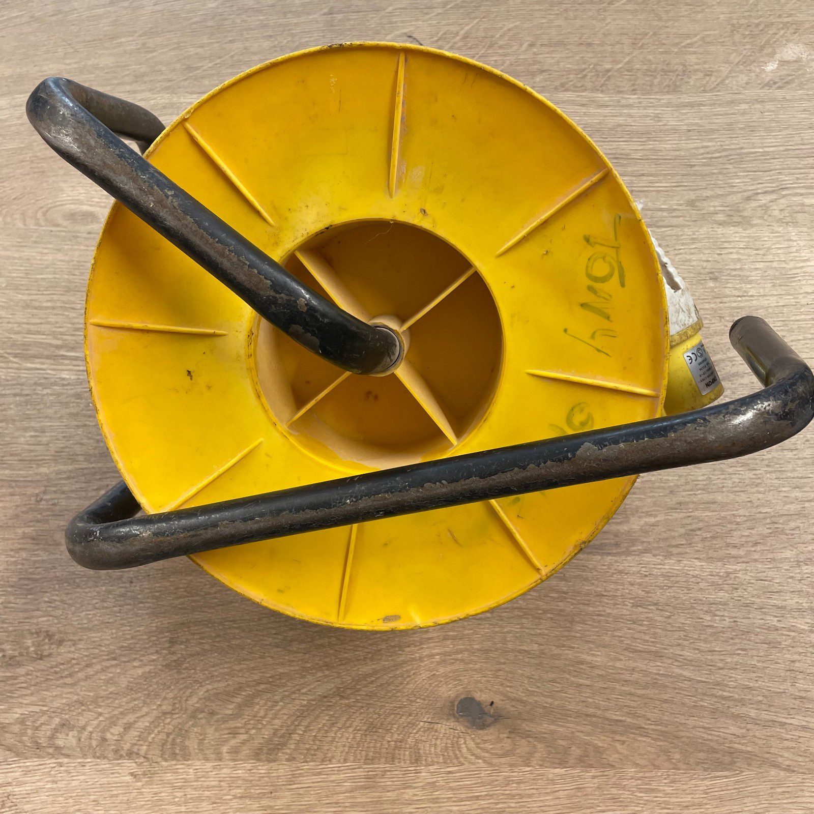 25m 110V 16A 2 Way Site Extension Cable Reel JR22516 IP44 - Image 7