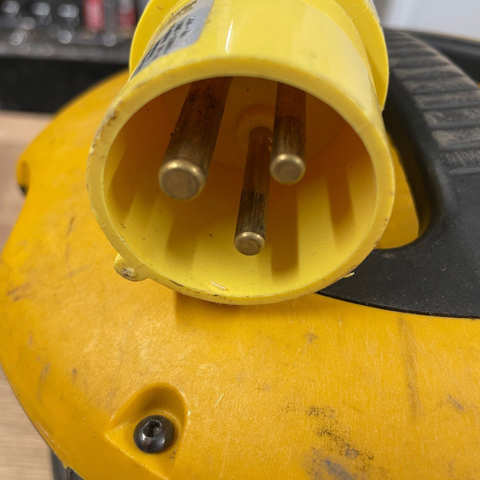 Defender E13200 110V Spider Ball 4 Way 16A Site Power Splitter IP44 - Image 5