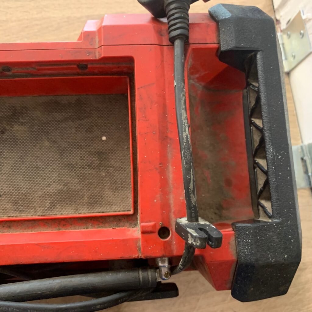 Milwaukee M18 JSR 18V Jobsite Radio AM FM USB 230V Mains Good Used