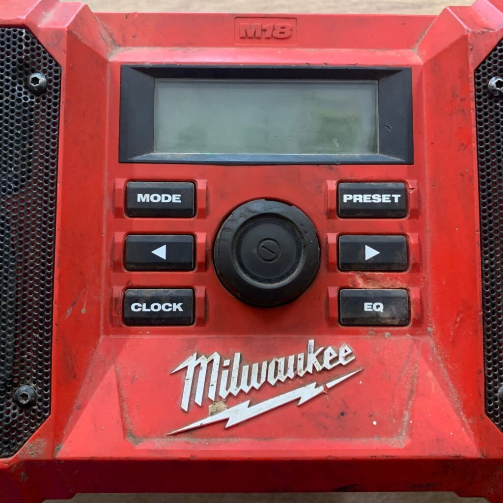 Milwaukee M18 JSR 18V Jobsite Radio AM FM USB 230V Mains Good Used