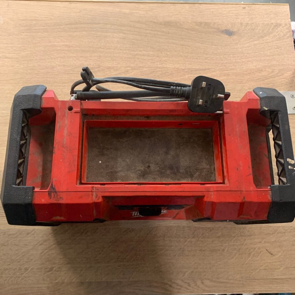 Milwaukee M18 JSR 18V Jobsite Radio AM FM USB 230V Mains Good Used