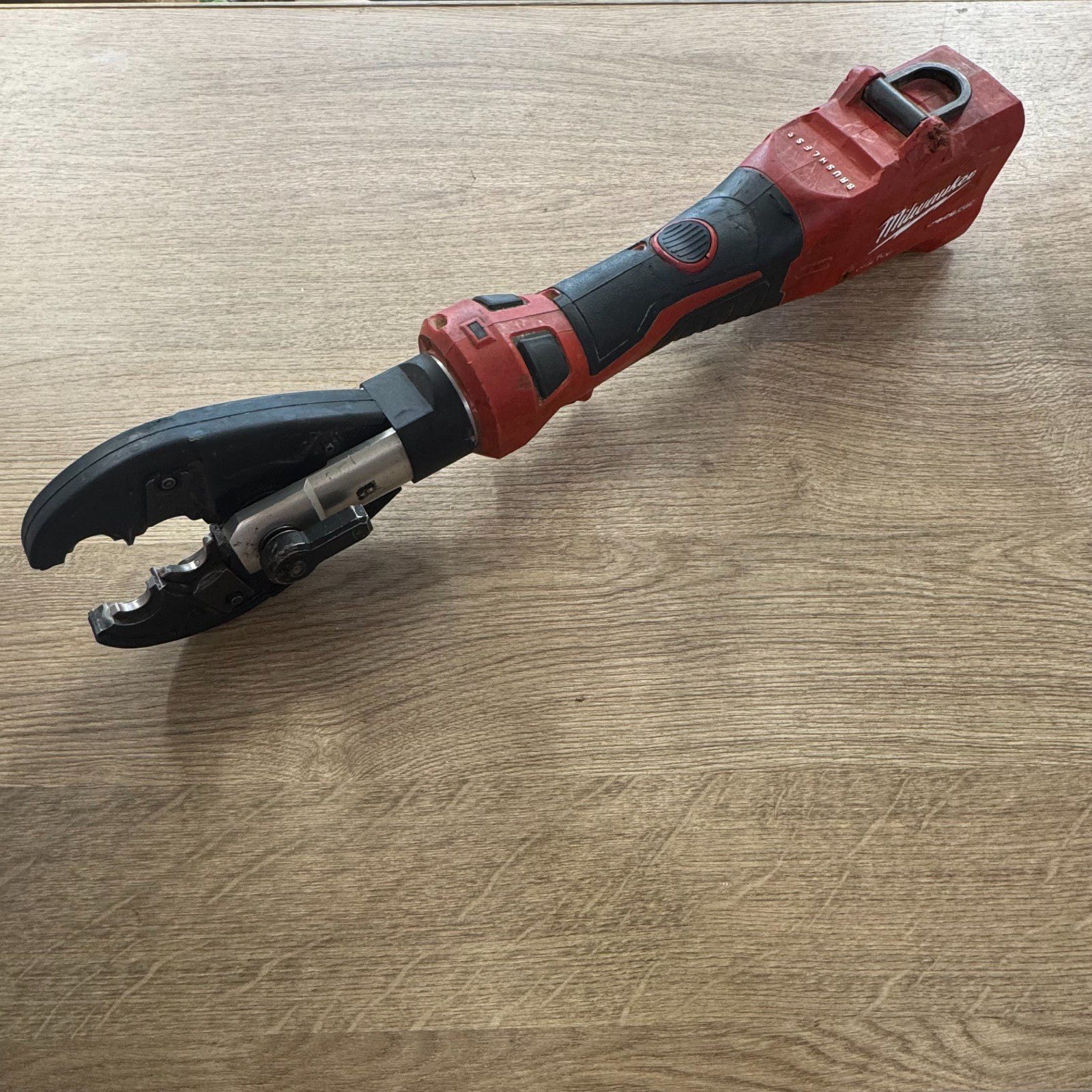 Milwaukee M18ONEHUCT M18 ONEH FORCE LOGIC™ hydraulic utility crimper - Image 15