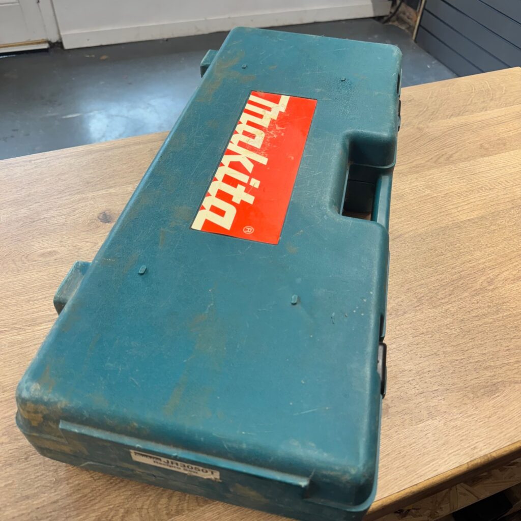 Makita JR3050T 110V 940W Reciprocating Saw Sabre Saw with Case