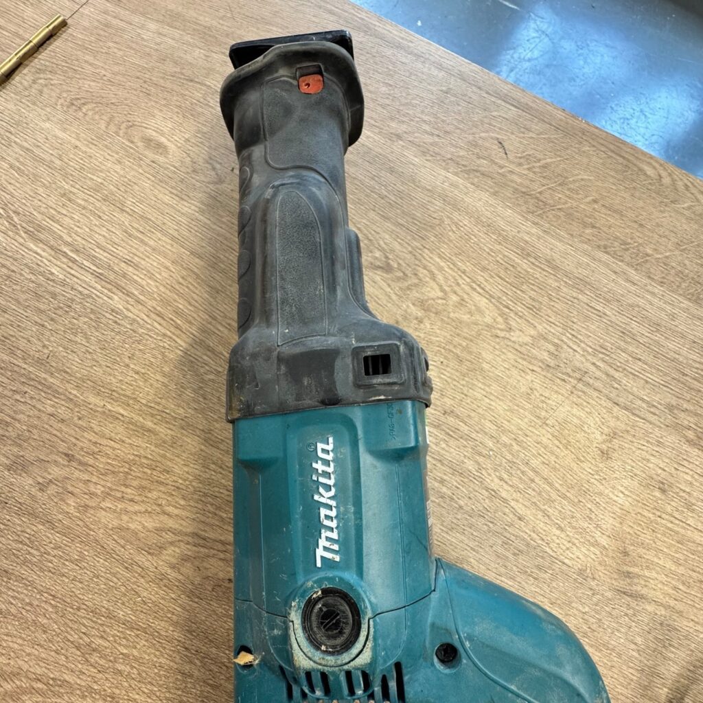Makita JR3050T 110V 940W Reciprocating Saw Sabre Saw with Case