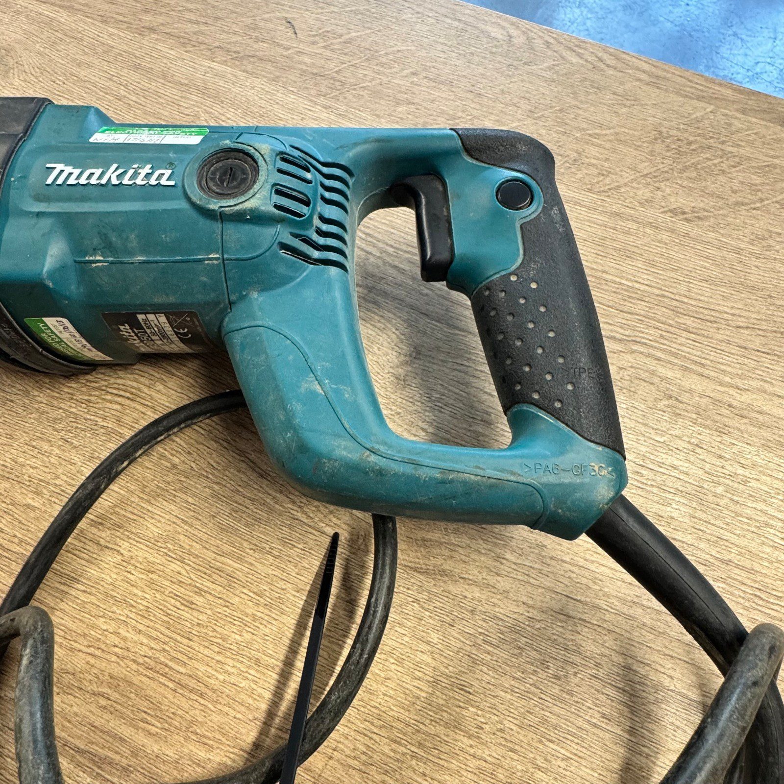 Makita JR3050T 110V 940W Reciprocating Saw Sabre Saw with Case - Image 7
