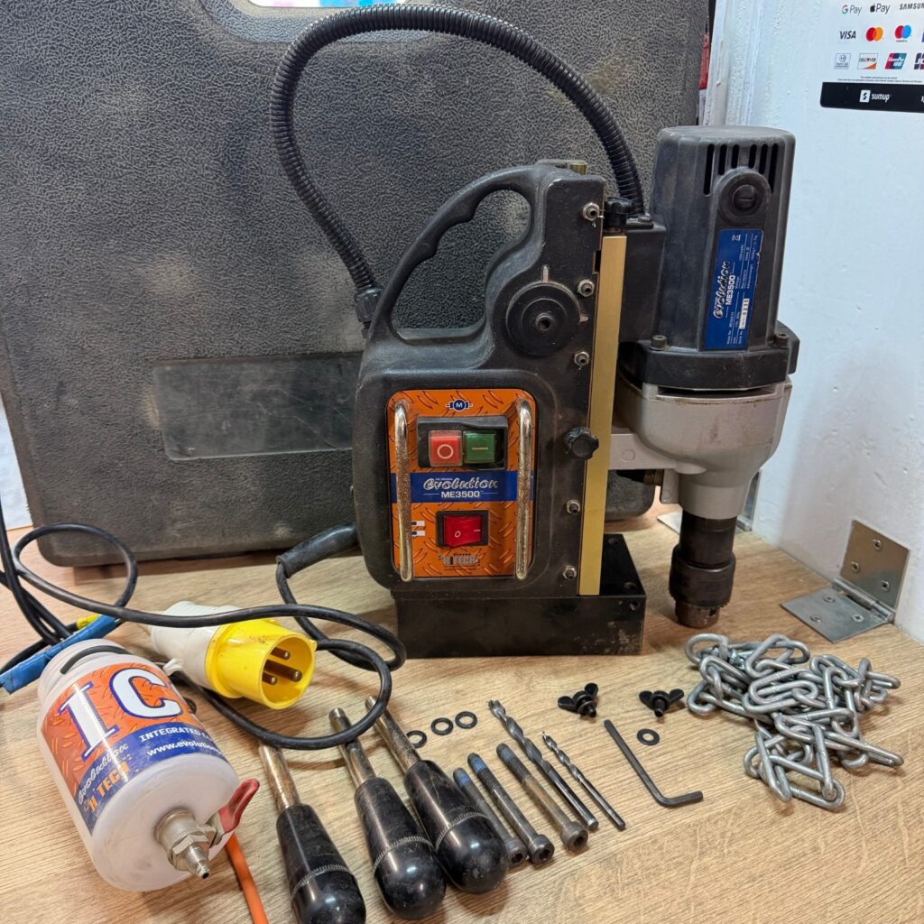 Evolution ME3500 110V 1200W 35mm Magnetic Drill Press Kit Case Used