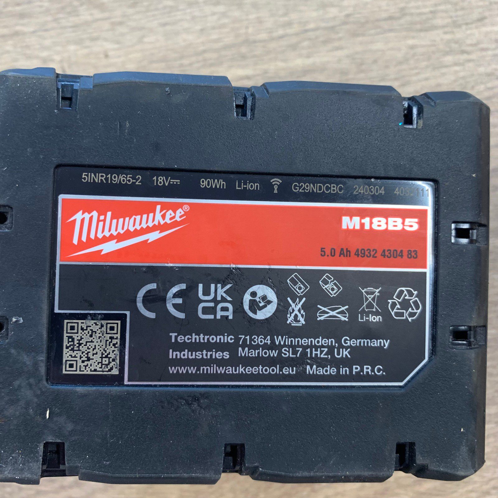 Milwaukee M18B5 18V 5.0Ah REDLITHIUM Li-Ion Battery Pack 90Wh - Image 7