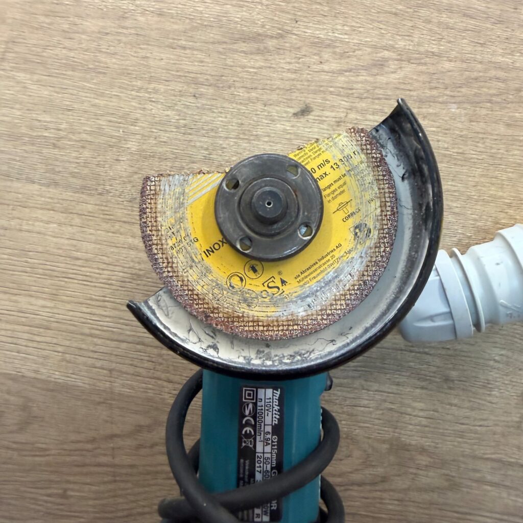 Makita GA4530R 110V 720W 115mm Angle Grinder Anti-Restart Serviced