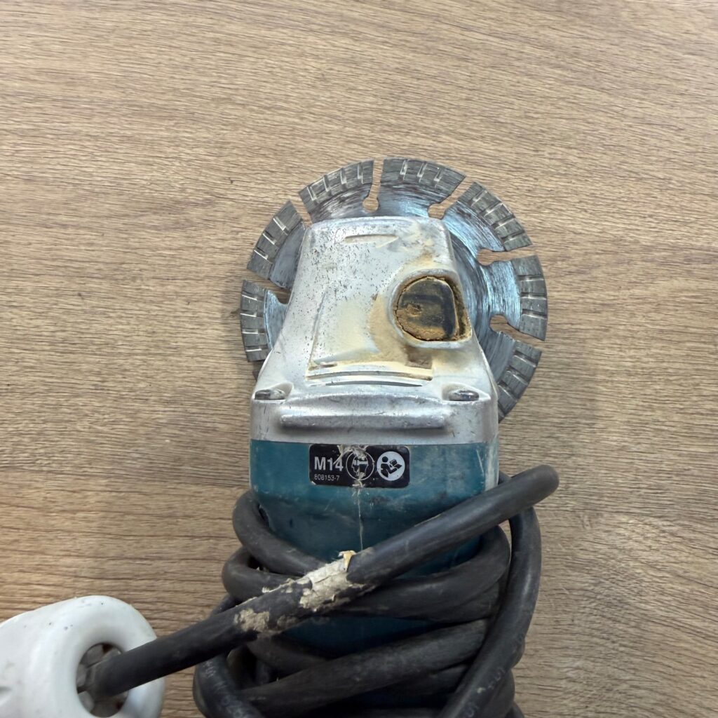 Makita GA4530R 110V 720W 115mm Corded Angle Grinder Used