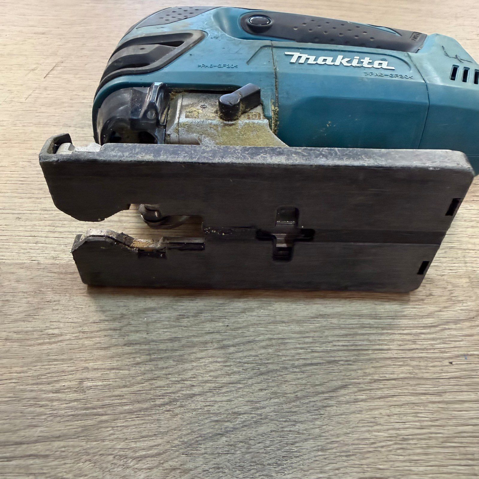 Makita 4350CT 110V 720W Corded Jigsaw Variable Speed Orbital Action Used - Image 7