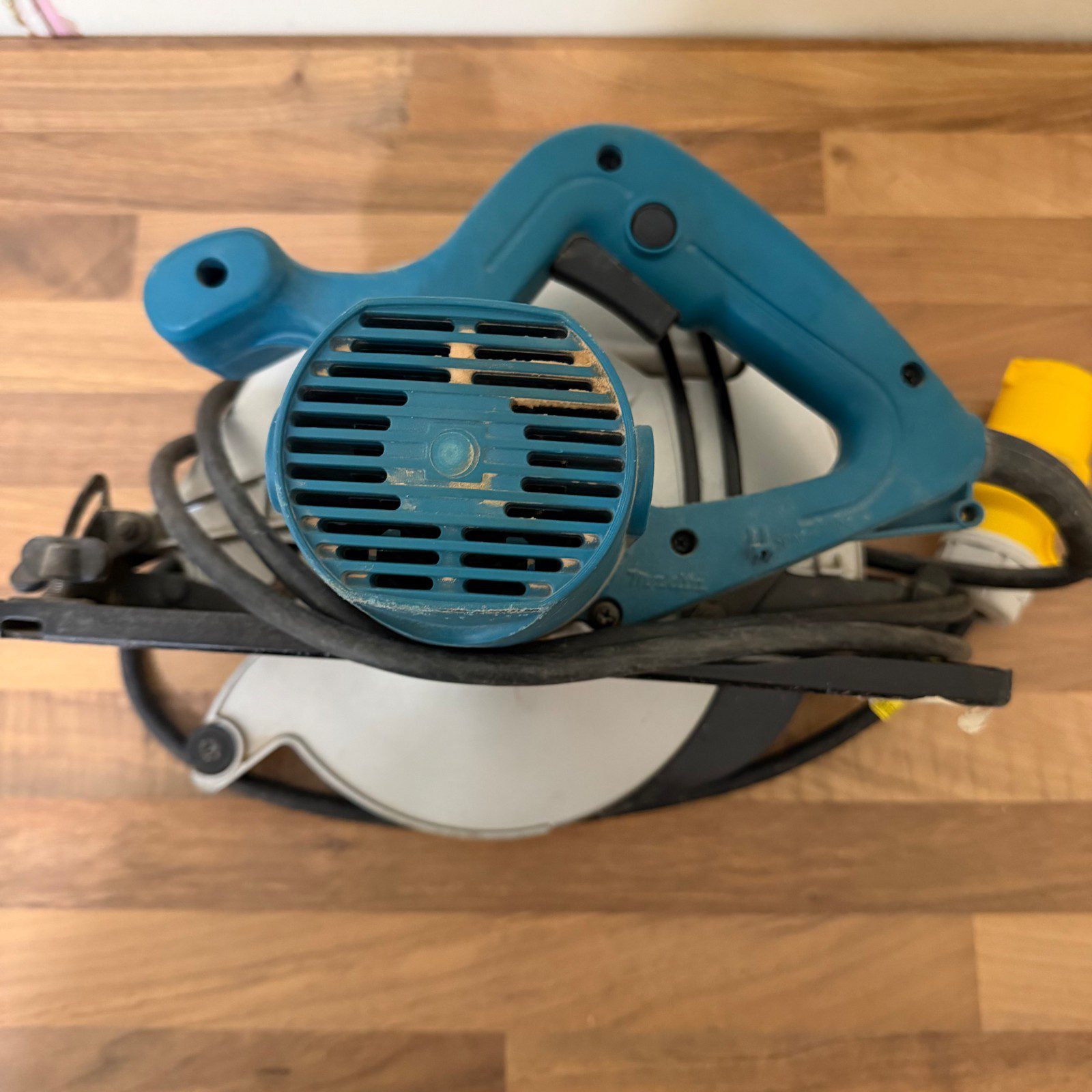 Makita 5704R 110V 190mm 1200W Corded Circular Saw With Blade Serviced - Image 11