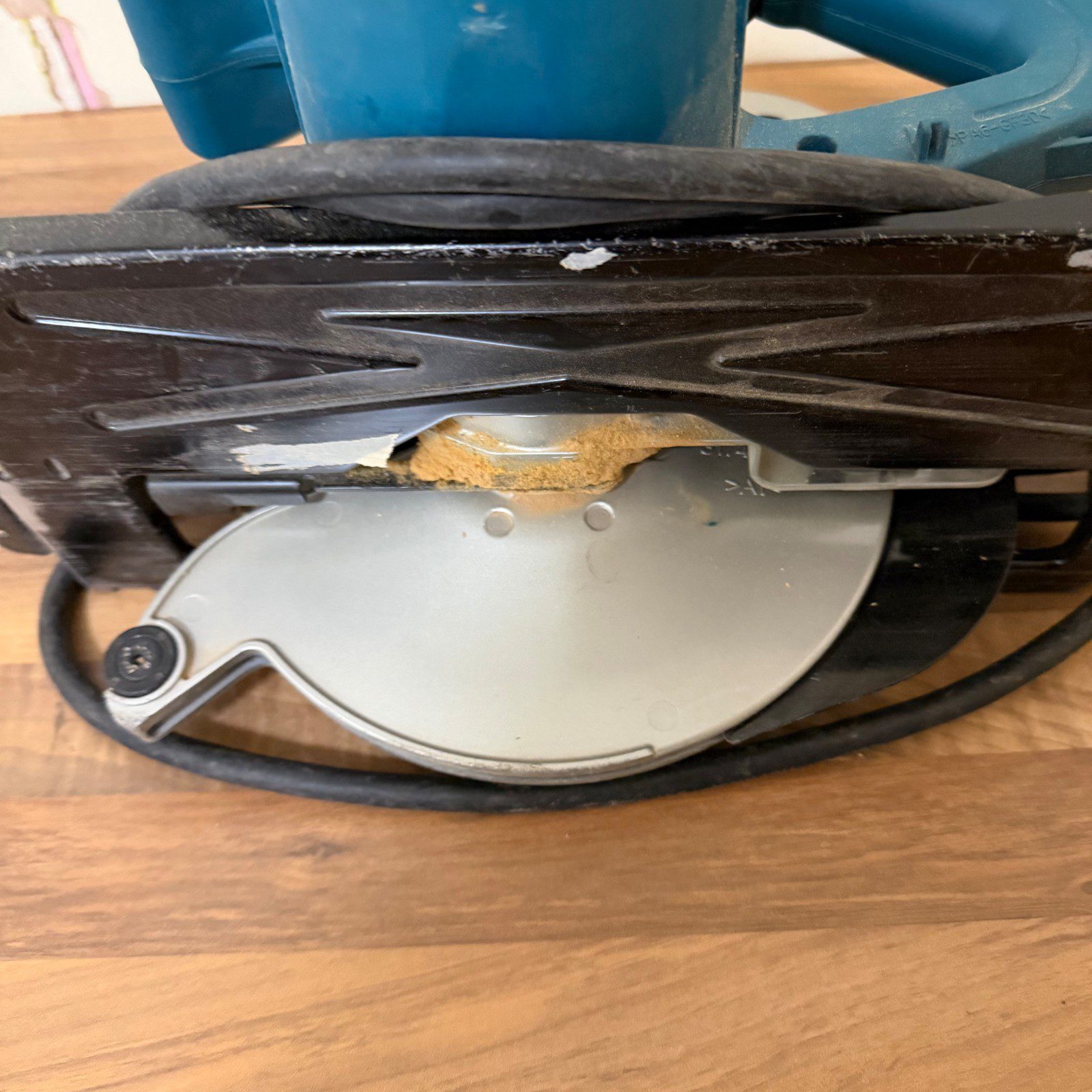 Makita 5704R 110V 190mm 1200W Corded Circular Saw With Blade Serviced - Image 13