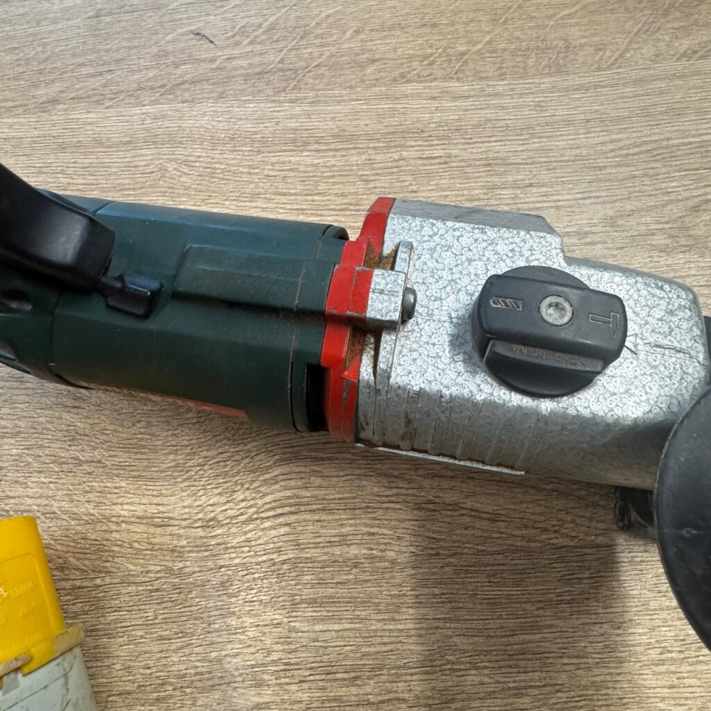 Metabo Bh E 6011 S-R+L 110V 500W Hammer Drill Side Handle