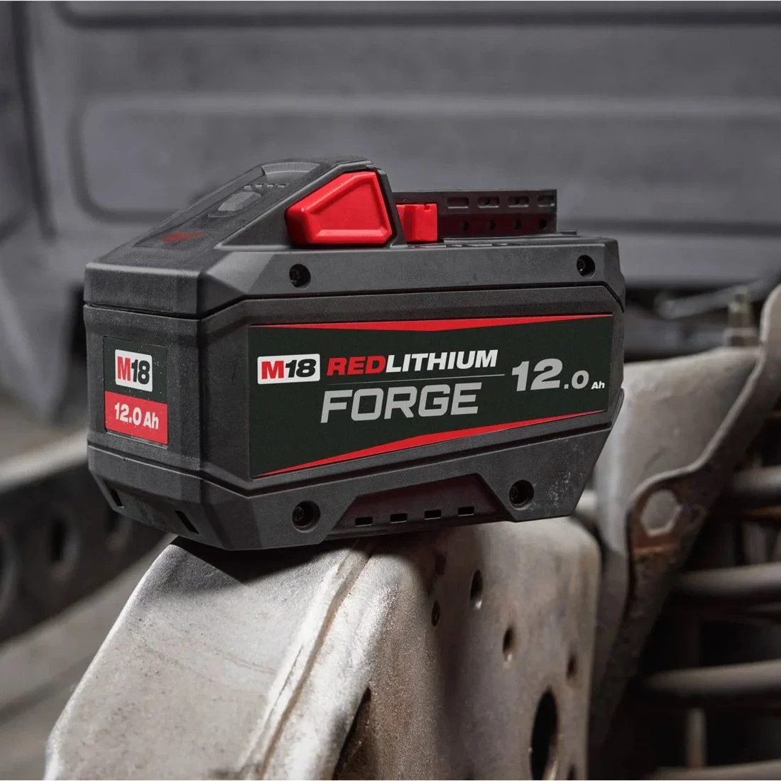 Milwaukee M18 FB12 REDLITHIUM FORGE 18V 12.0Ah Battery Pack New Boxed - Image 4