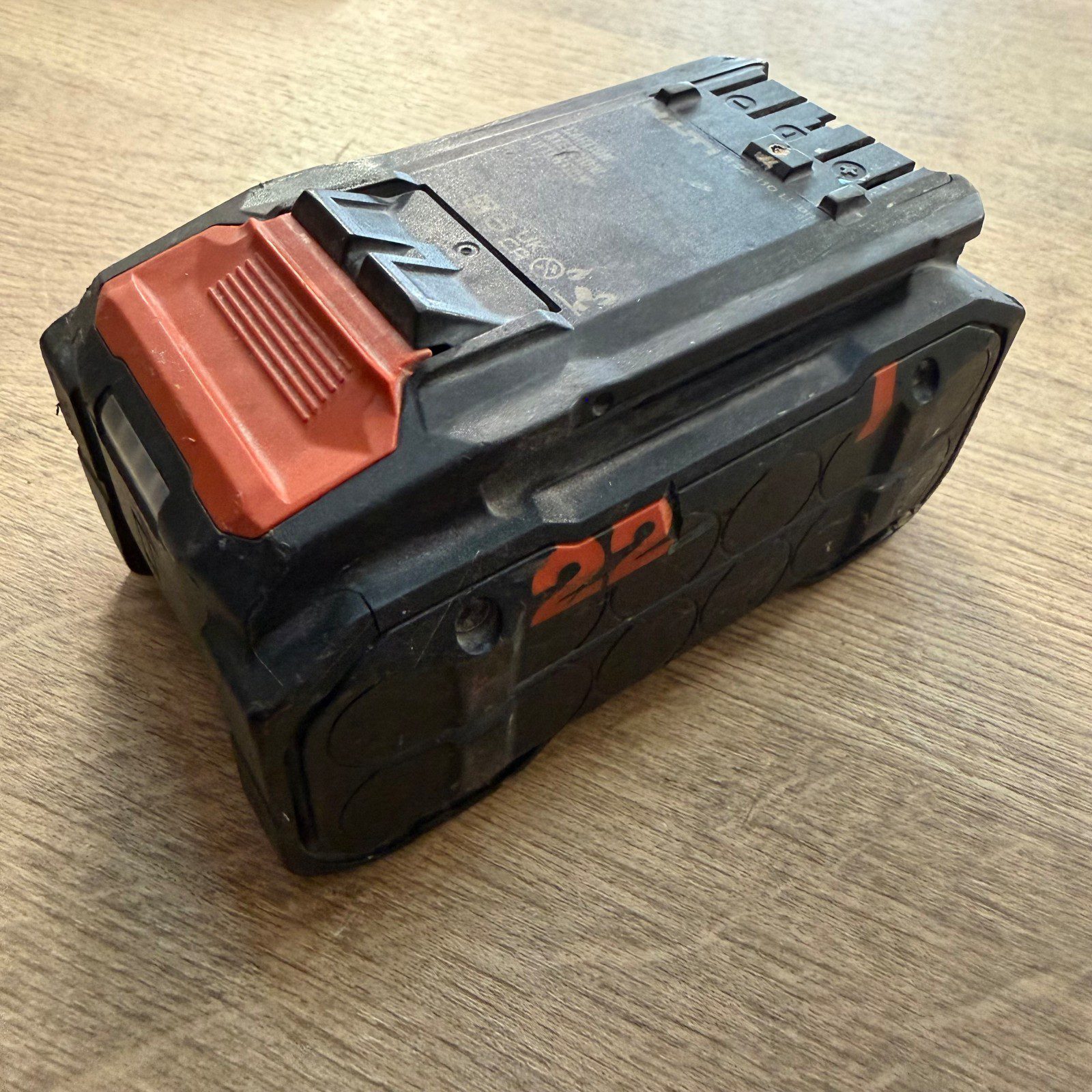 Hilti B 22-110 22V 5.2Ah Li-Ion Cordless Tool Battery Pack Used - Image 12