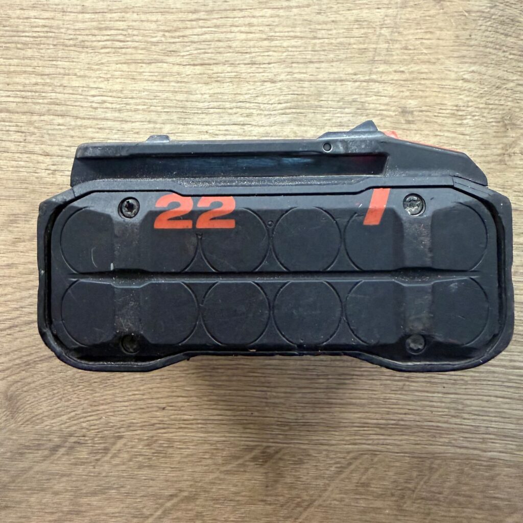 Hilti B 22-110 22V 5.2Ah Li-Ion Battery Pack Used - Casing Wear