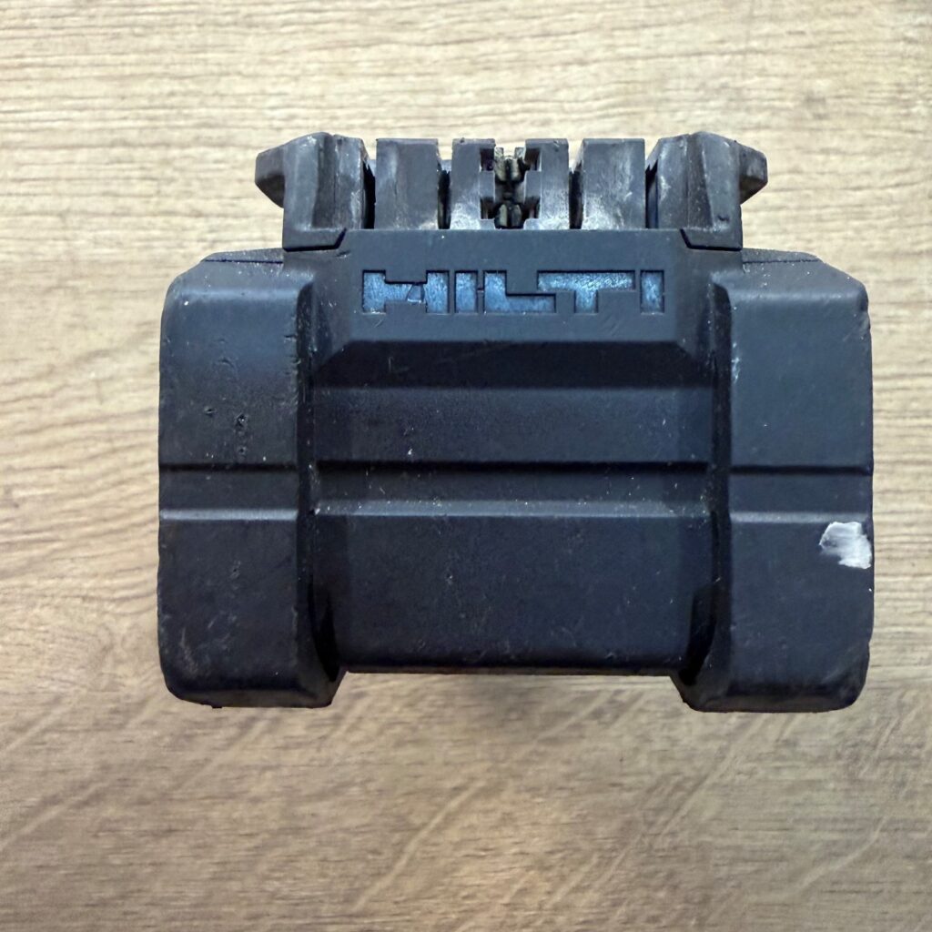 Hilti B 22-110 22V 5.2Ah Li-Ion Battery Pack Used - Casing Wear