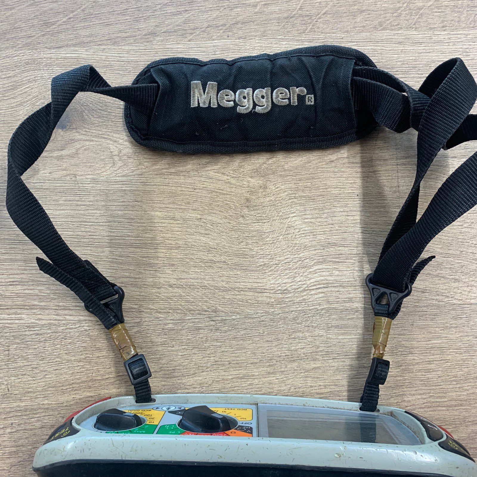 Megger MFT1720 Multifunction Tester RCD Loop Insulation + Damaged Case - Image 14