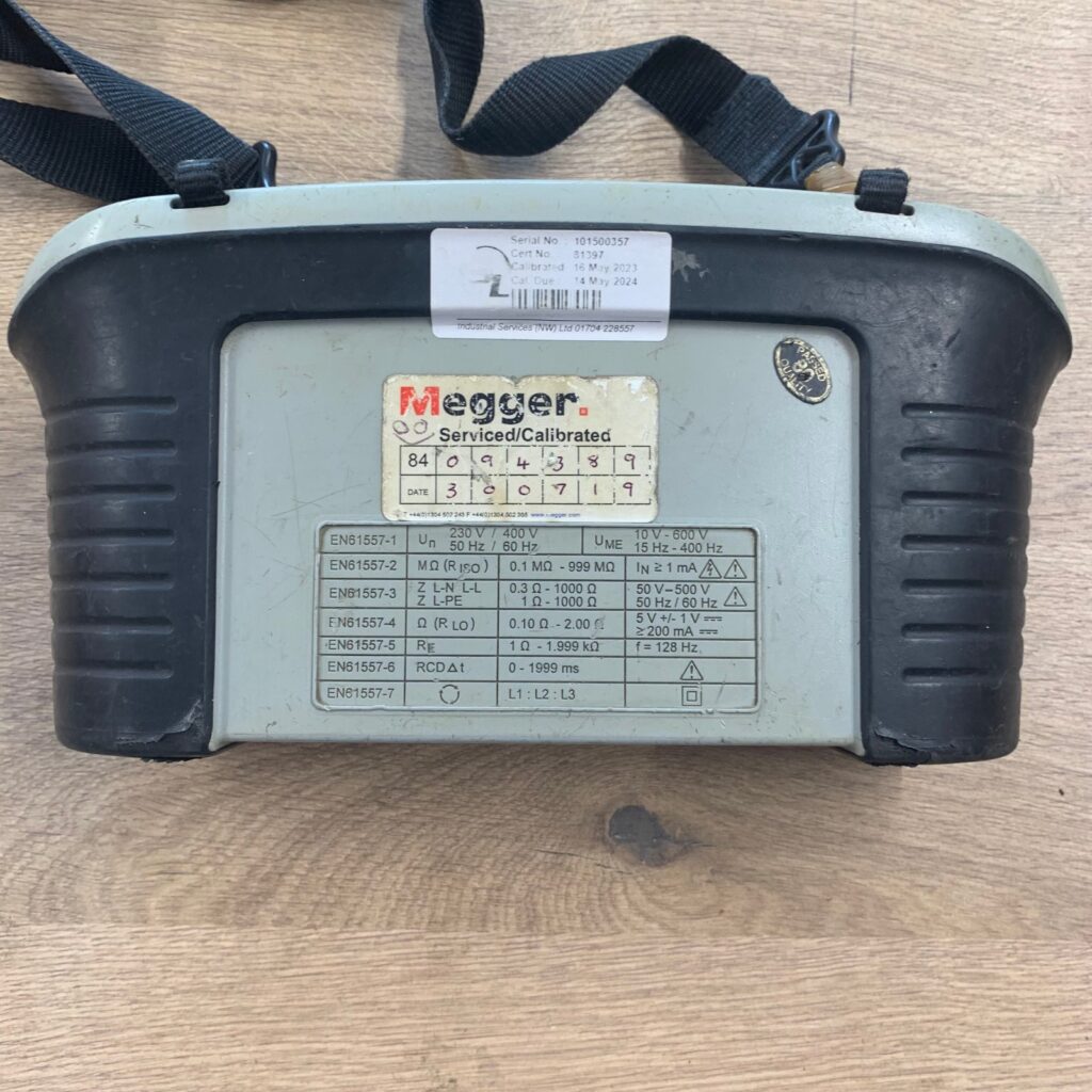 Megger MFT1720 Multifunction Tester RCD Loop Insulation + Damaged Case