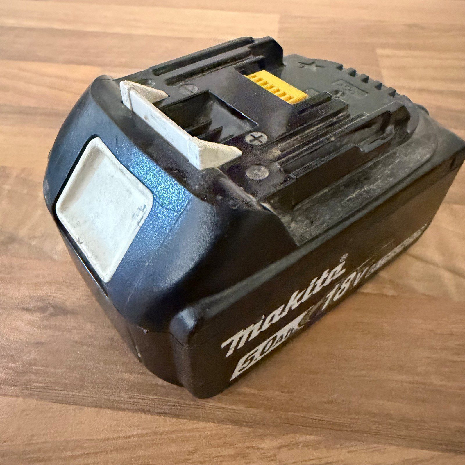 Makita BL1850B 18V LXT 5.0Ah Li-Ion Battery Pack - Good Condition - Image 2