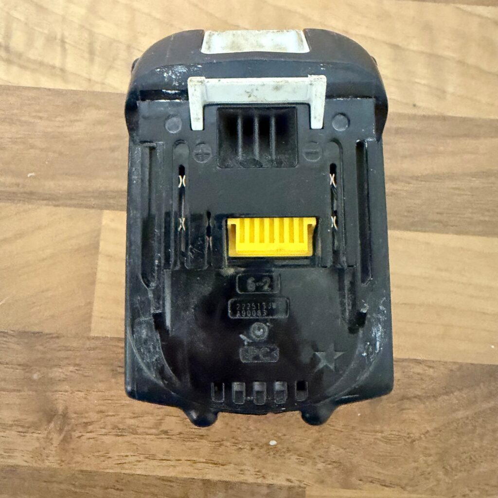 Makita BL1830 18V 3.0Ah LXT Lithium-Ion Battery Pack Used