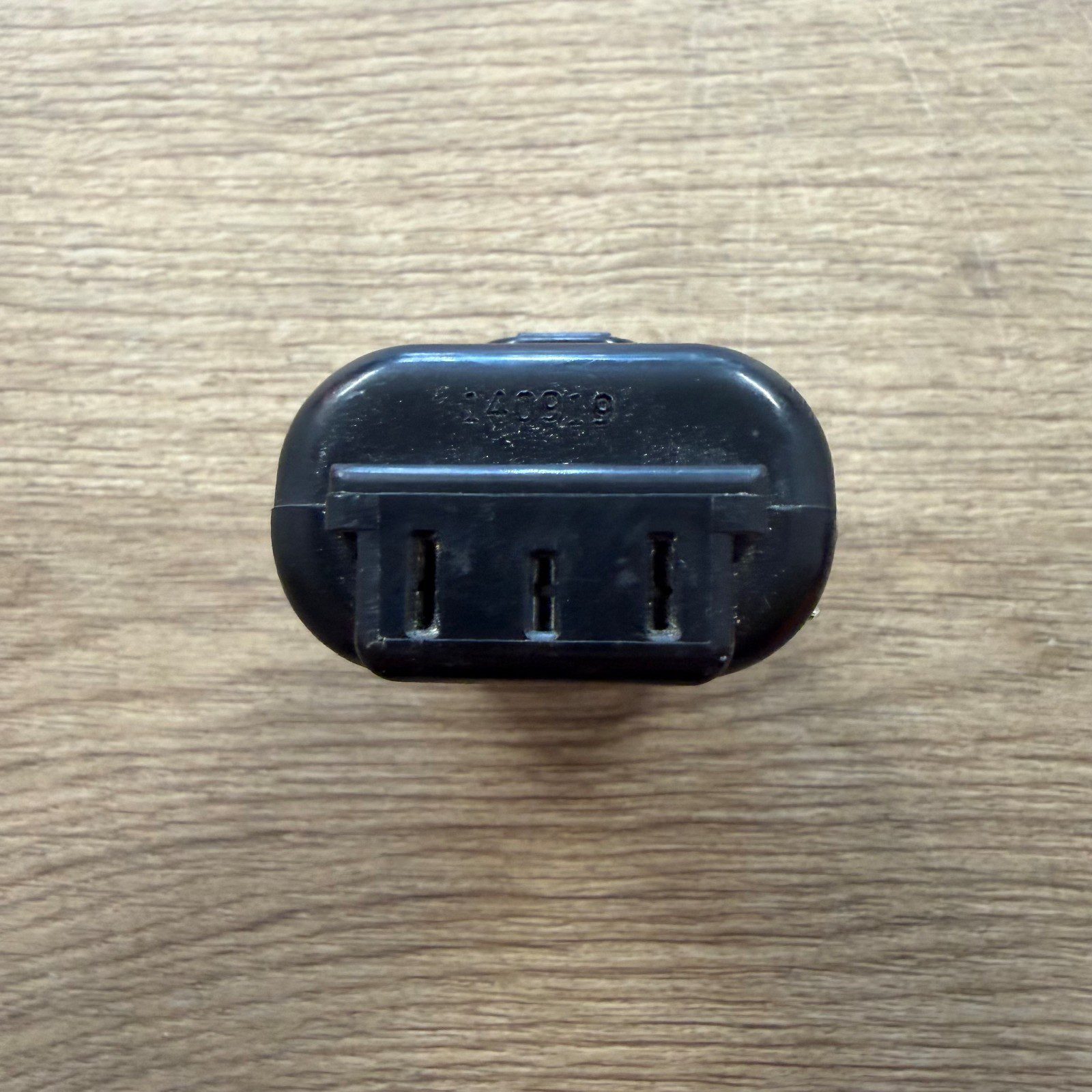 Paslode 7.4V 1500mAh 11Wh Li-Ion Battery Pack For Cordless Nailers Good Refurb - Image 9